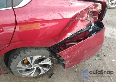 2022 Subaru Legacy Premium z USA, uszkodzony, nr VIN 4S3BWAC63N3008158